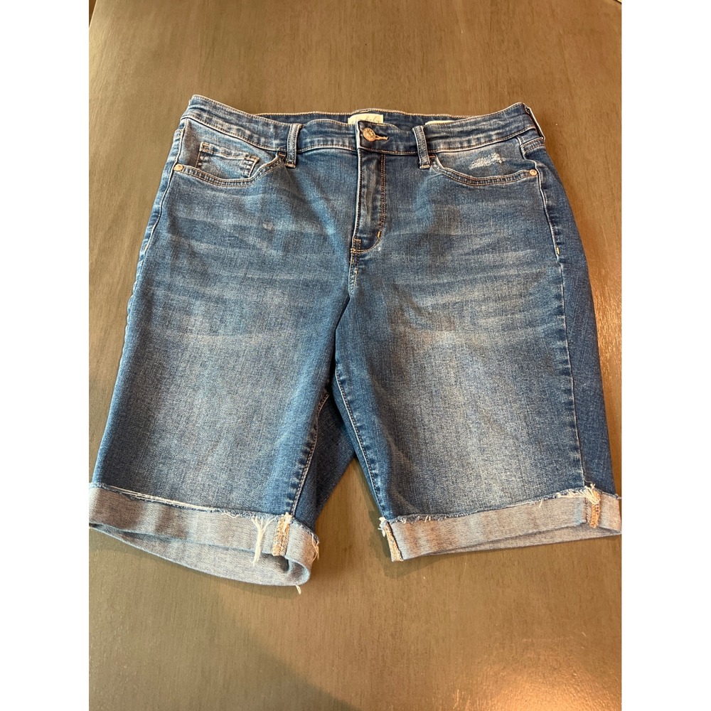 Wonderly‎ Mid Rise Bermuda Jean Shorts Distressed Cuffed Frayed Hem Womens 12R